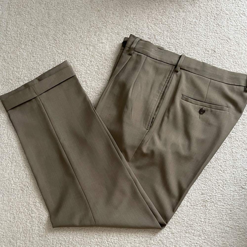 👖Repreve Classic Fit Slacks👖